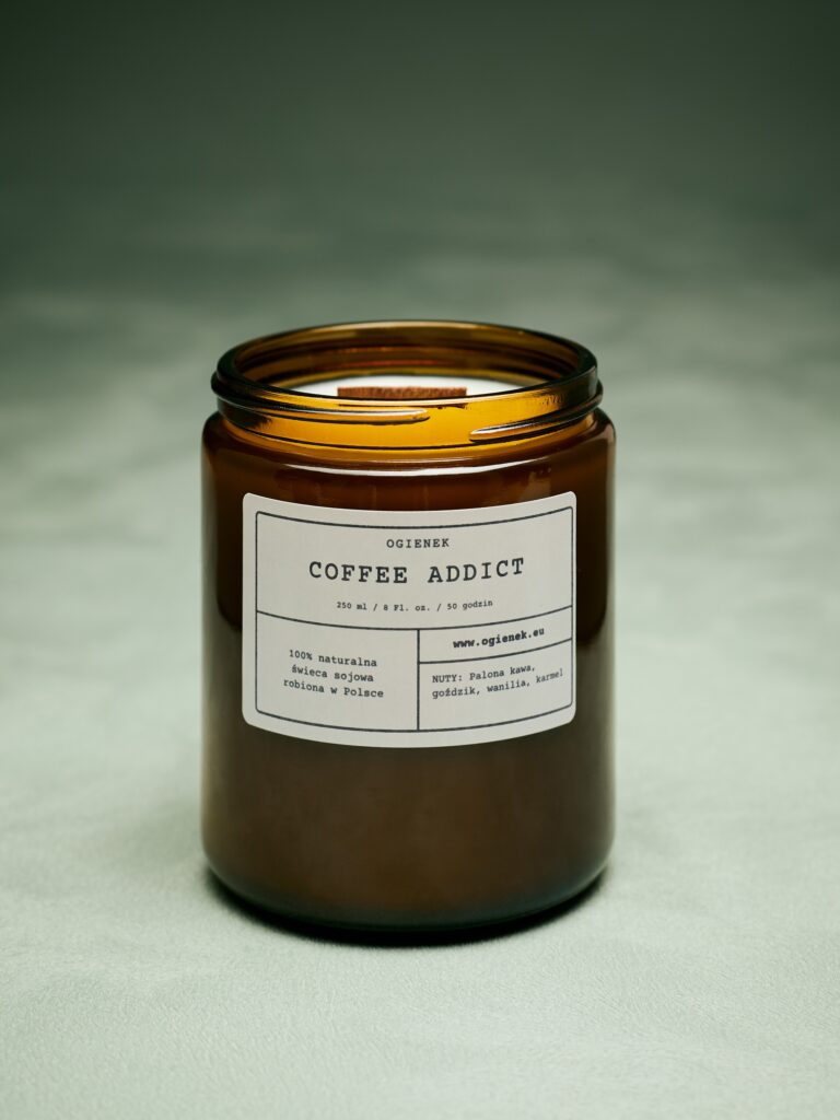 swieca sojowa coffee addict 2